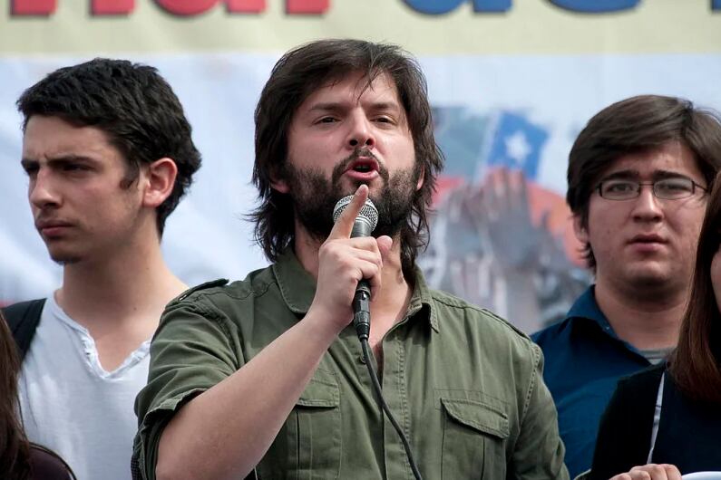 Noam Titelman, Gabriel Boric y camilla Vallejo en las protestas estudiantiles de 2012.