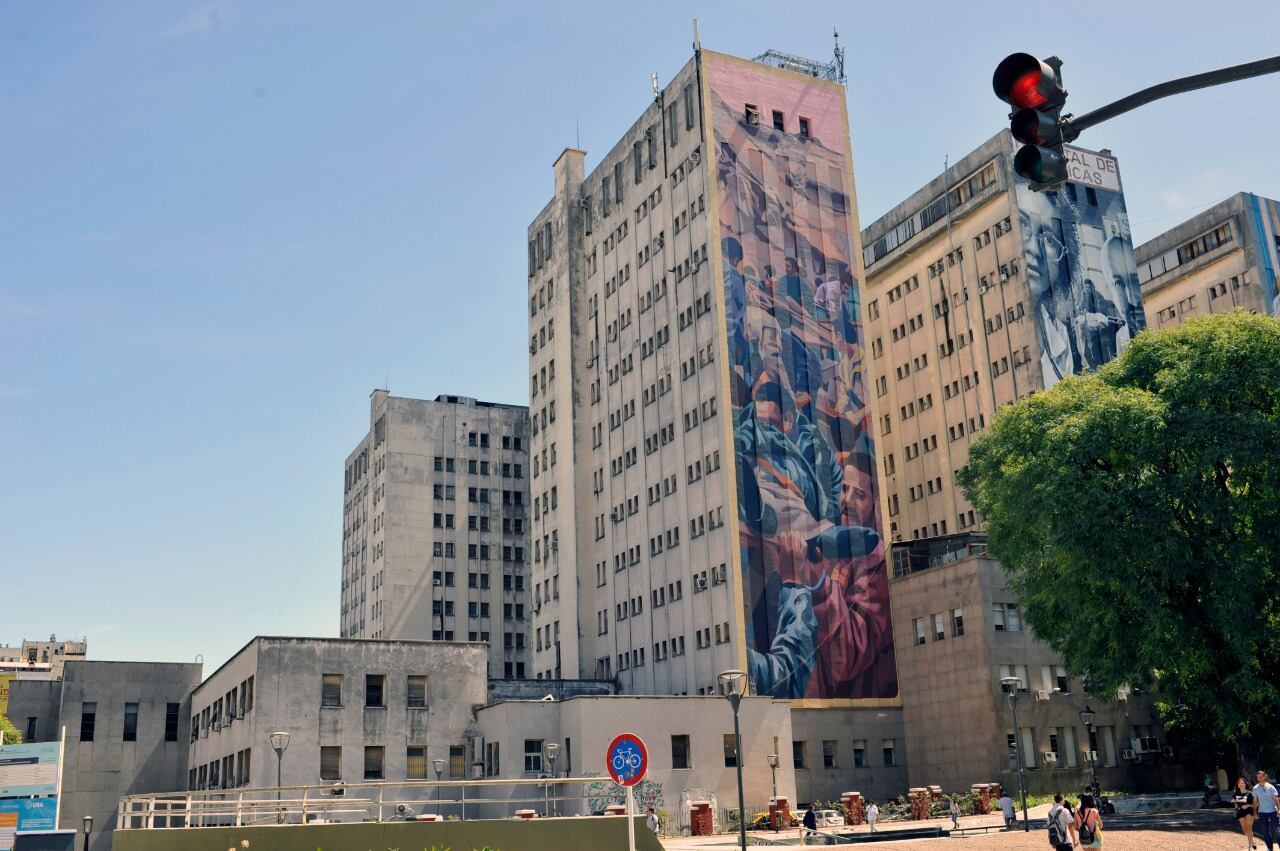 Hospital de Clínicas José de San Martín, dependiente de la UBA.