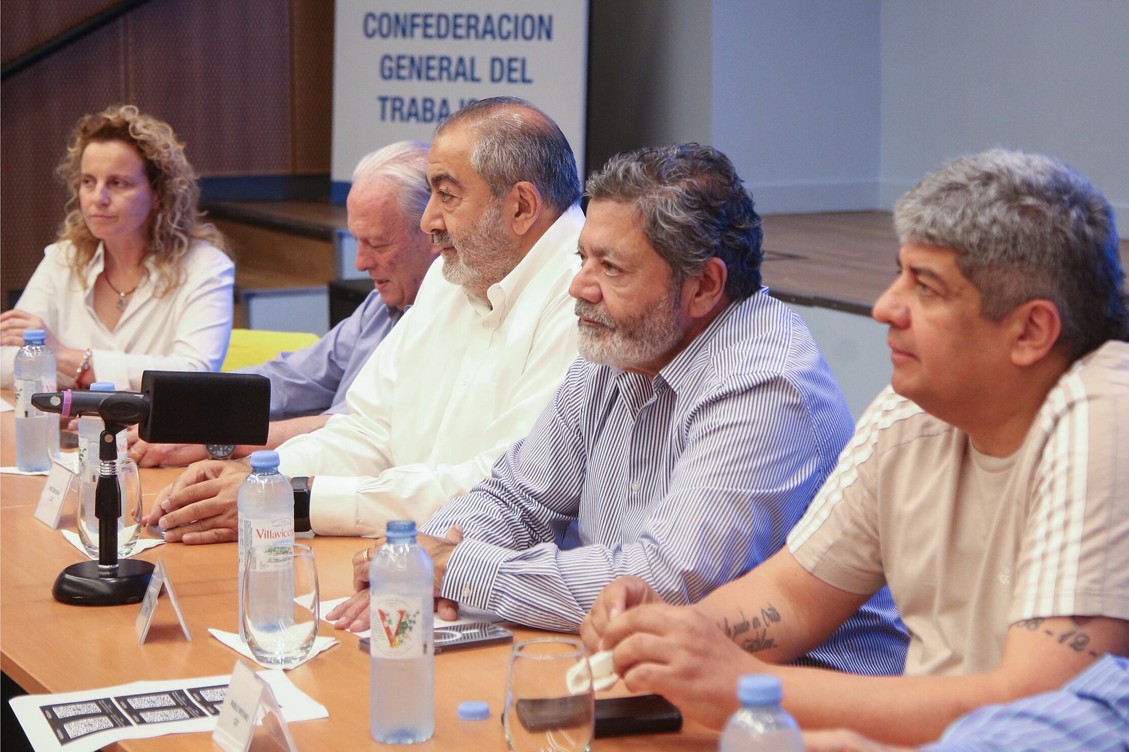 El jueves la CGT se reunió en el salón de la planta baja de la Uocra.