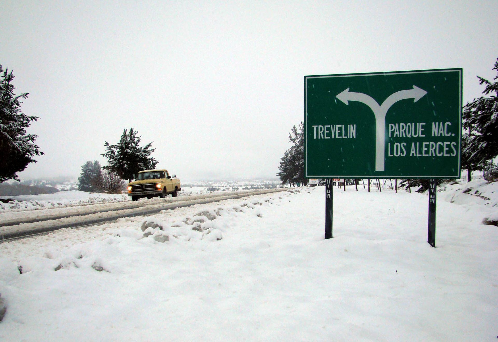 Rige una alerta amarilla por nevadas y fuertes vientos en Chubut y ...