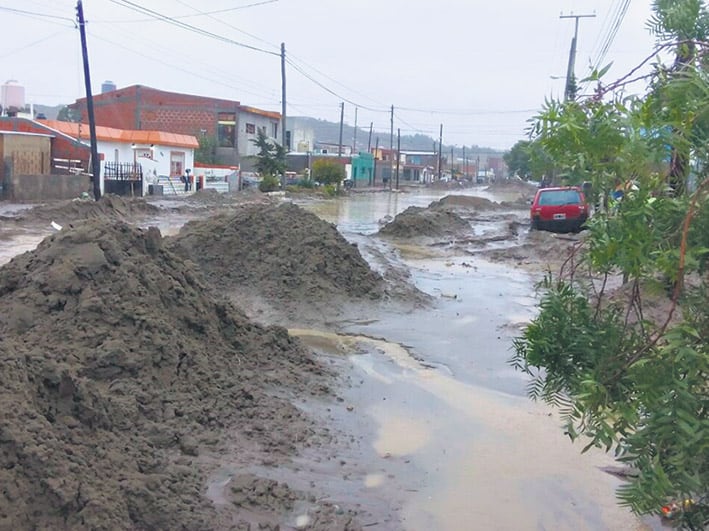 El gobierno de Chubut definió la situación de Comodoro Rivadavia como “de colapso”.