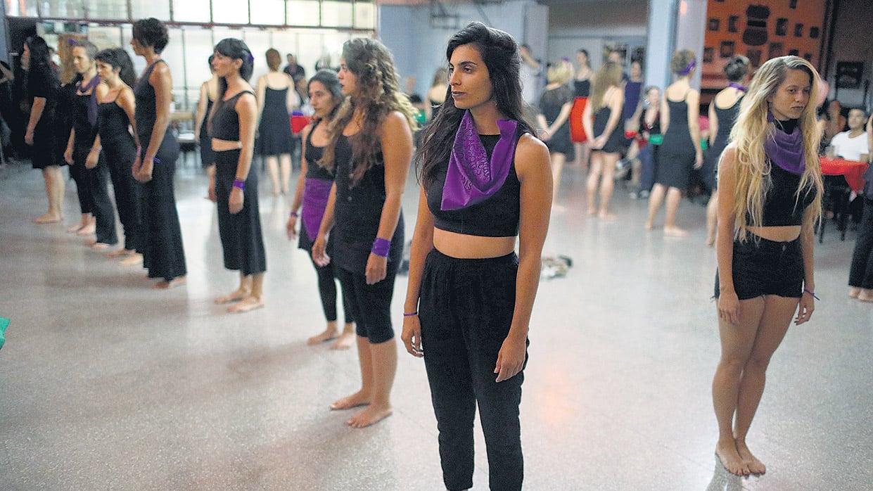 En milongas como El Motivo se realizan acciones para concientizar sobre la igualdad de género.