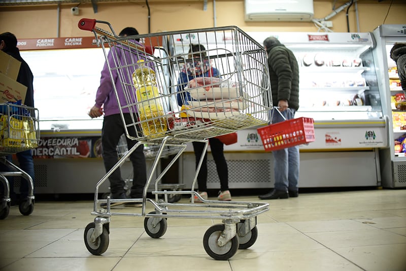 El encarecimiento del combustible impacta directo en las góndolas.