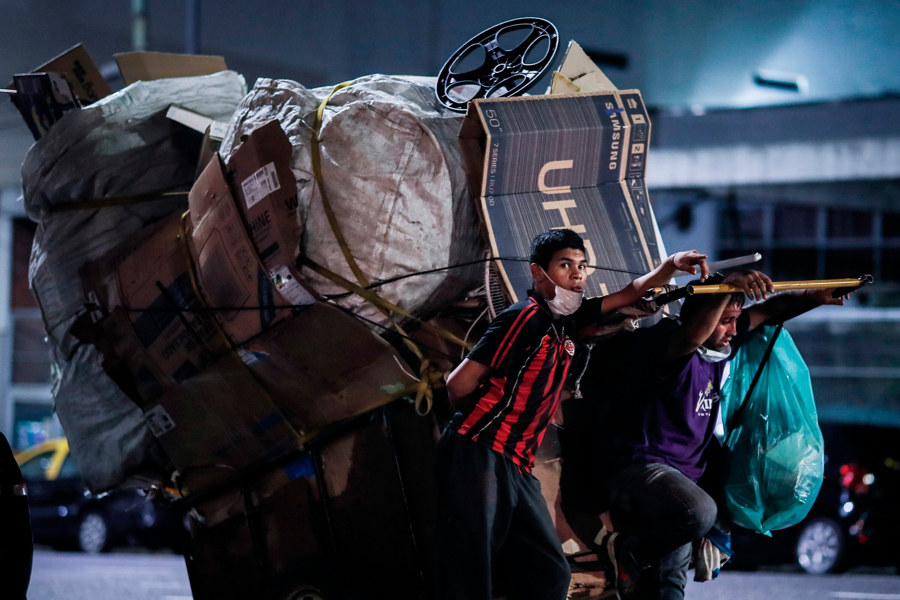 La canasta individual de indigencia, según el Indec, es de 142.149 pesos.