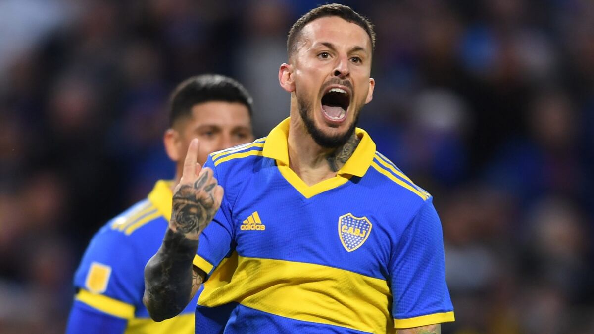 Darío Benedetto será titular esta noche ante Everton. 
