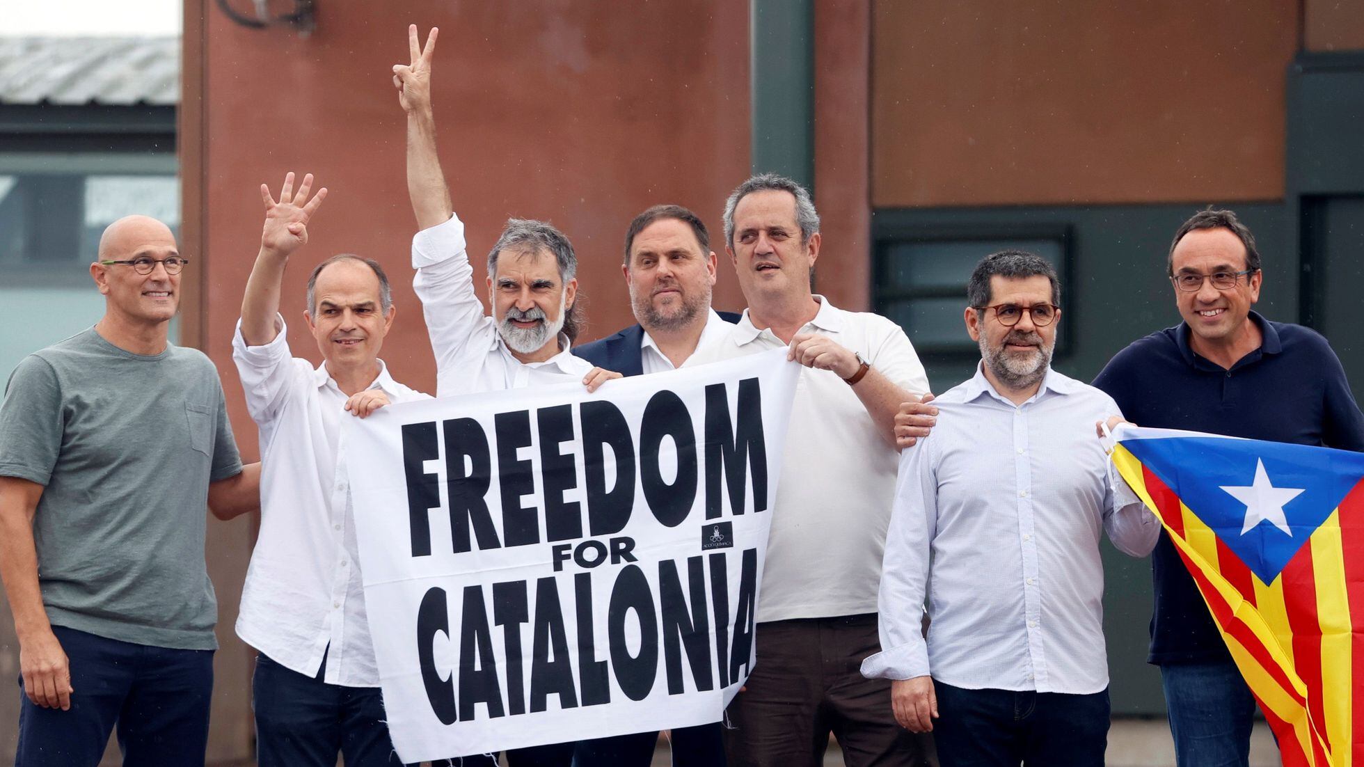 “La represión no nos ha vencido ni nos vencerá”, exclamó uno de los liberados.