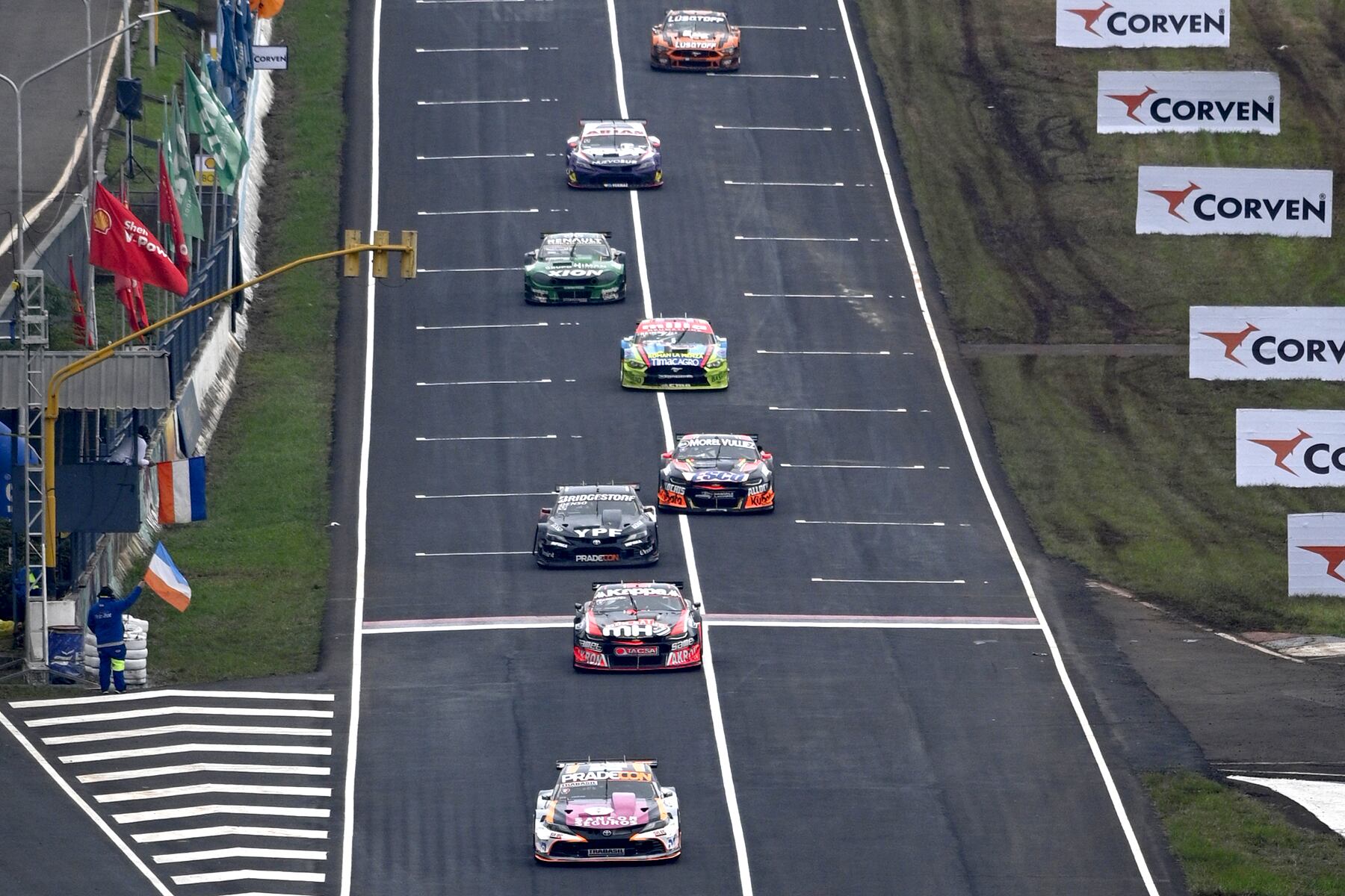 Diversidad de marcas luchan por el triunfo