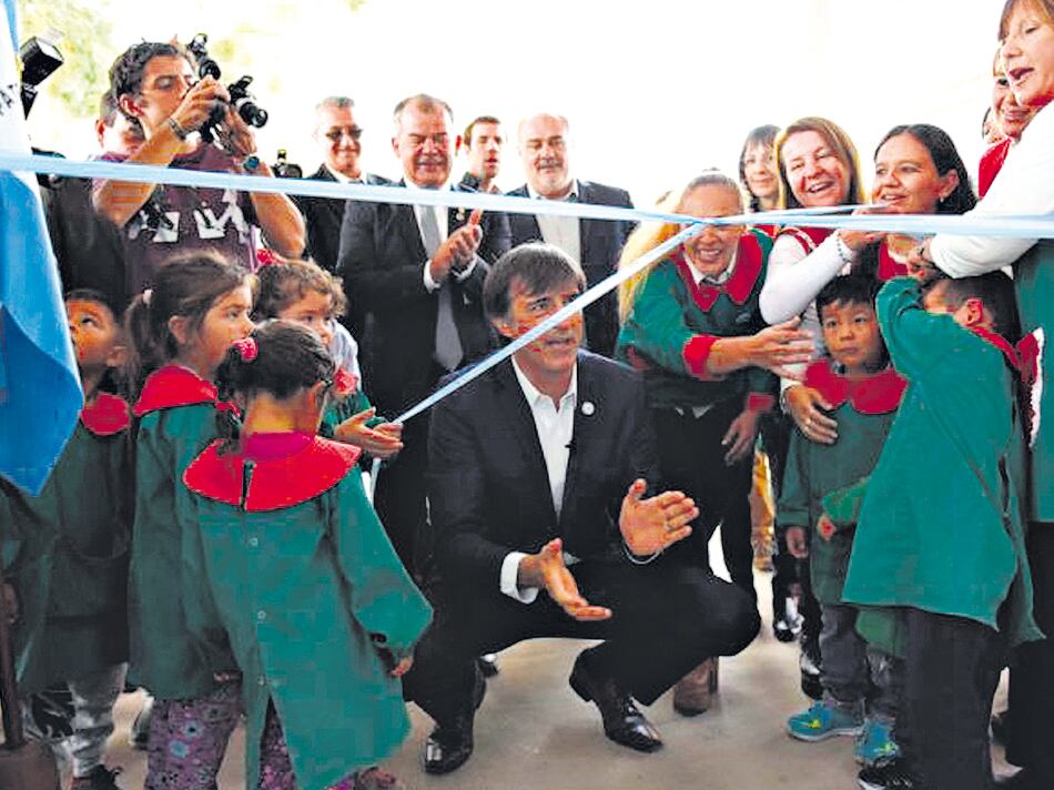 Esteban Bullrich en el acto de una escuela de Corrientes donde se pronunció por la incorporación de la educación religiosa.