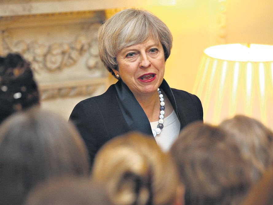 May ofrece un “take it or leave it” –aceptar o rechazar el acuerdo– que no satisface a los parlamentarios.