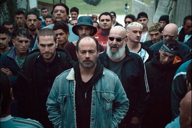 Barrabrava fue una de las series argentinas filmadas en Montevideo.