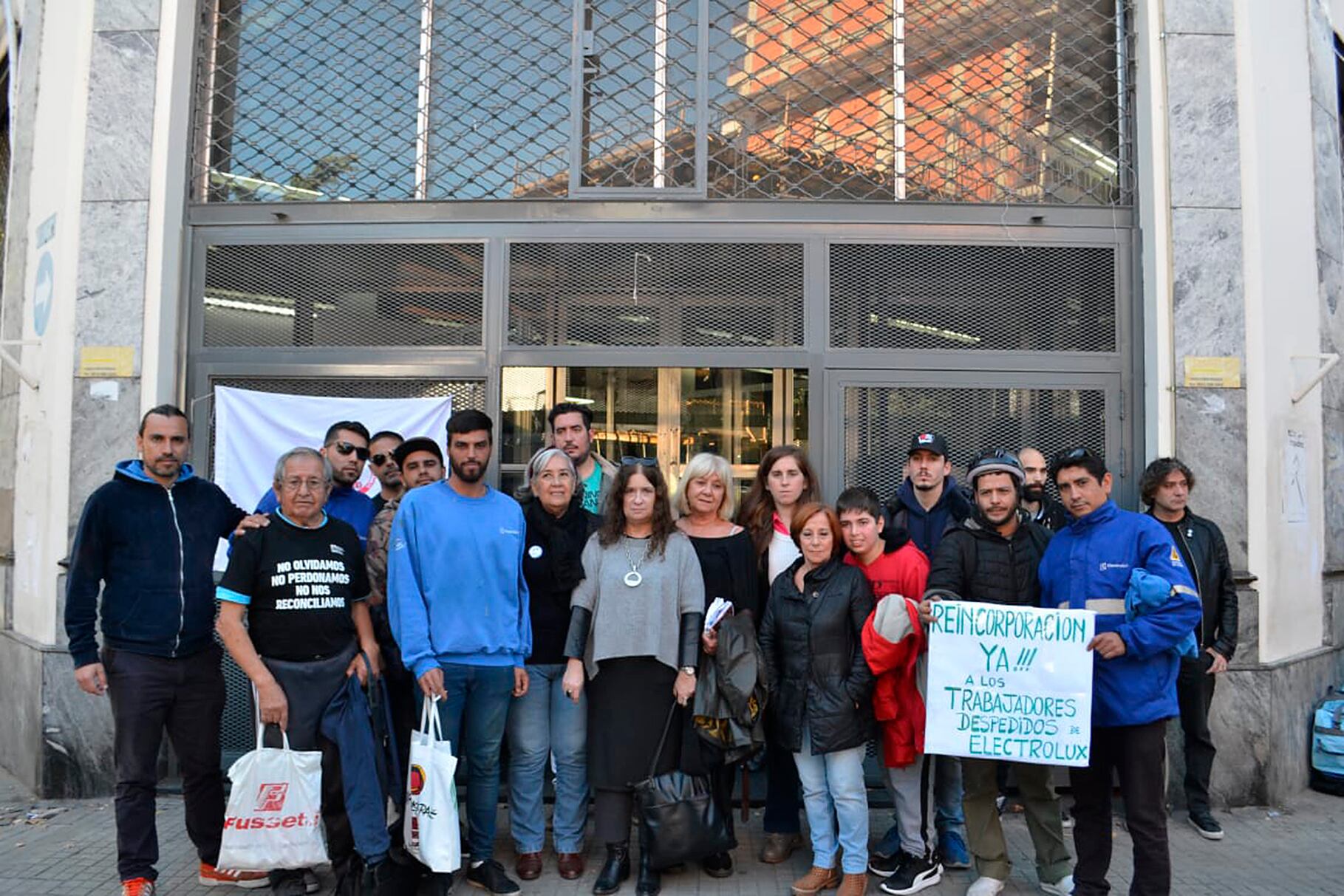 Los despedidos en la cartera laboral, contra la intransigencia empresaria.