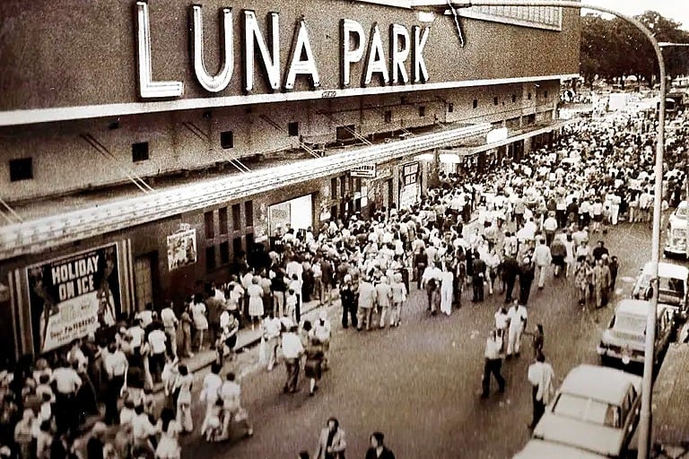 El Luna Park y una de sus postales típicas