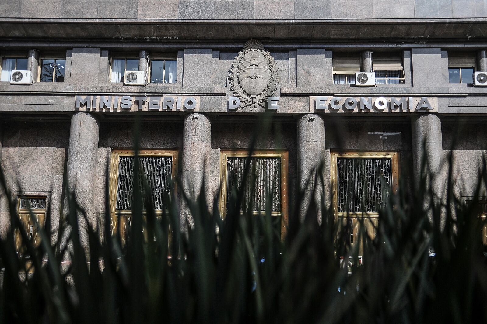 En junio, el Gobierno alcanzó el sexto superávit fiscal, primario y financiero, consecutivo.