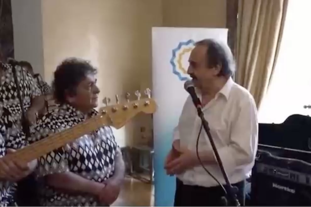 Ricardo Alfonsín con Los Palmeras en Madrid.