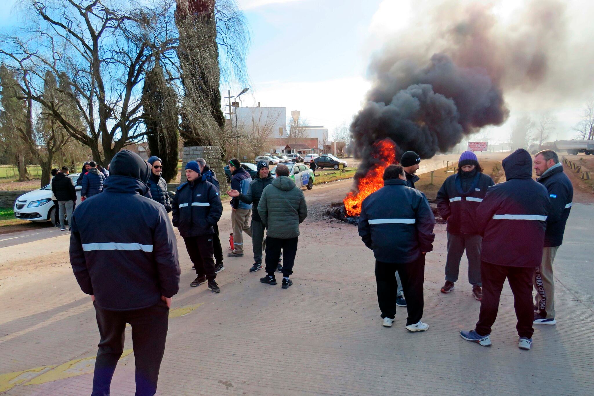 Los trabajadores de Cerro Negro vienen protagonizando protestas desde hace meses en Olavarría.