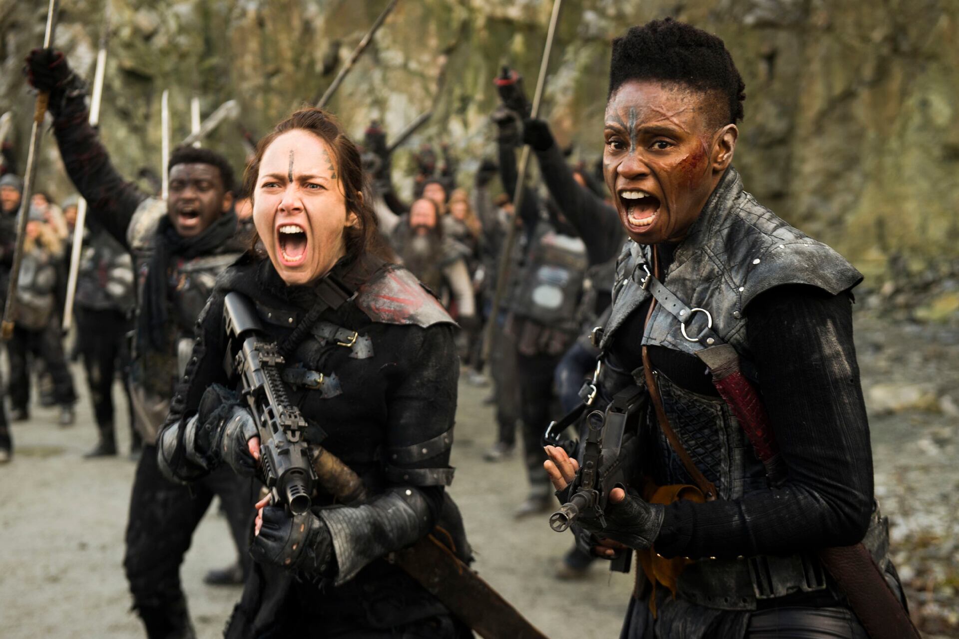 Mañana, por Warner Channel, llegará a su final The 100, la serie apocalíptica sobre adolescentes que reconquistan la Tierra.