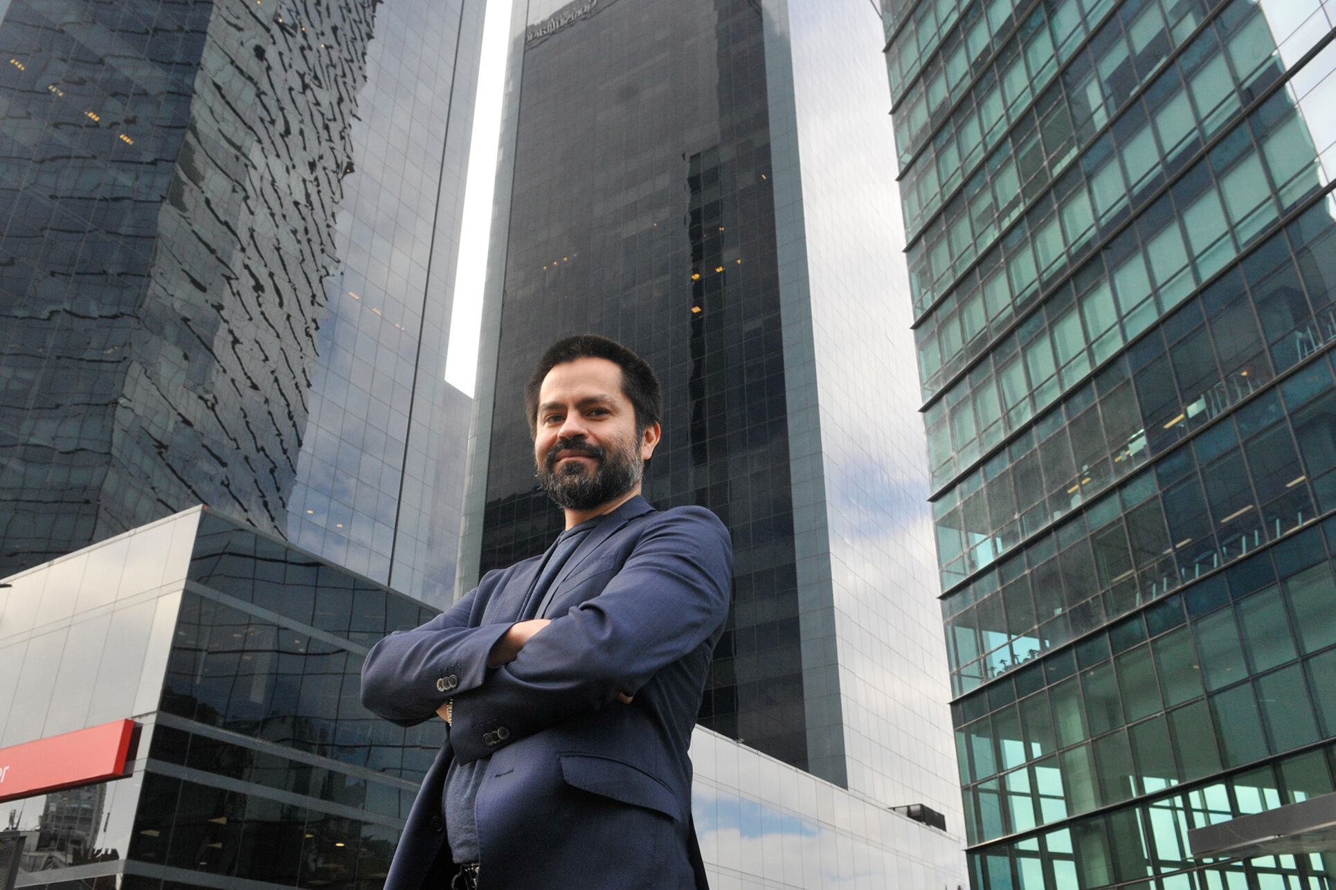 Juan Bonora, vicepresidente de Huawei Technologies Argentina, afirma que "Todo lo que dice Estados Unidos sobre el vínculo con el Estado chino y sobre proyectos militares no tiene asidero".
