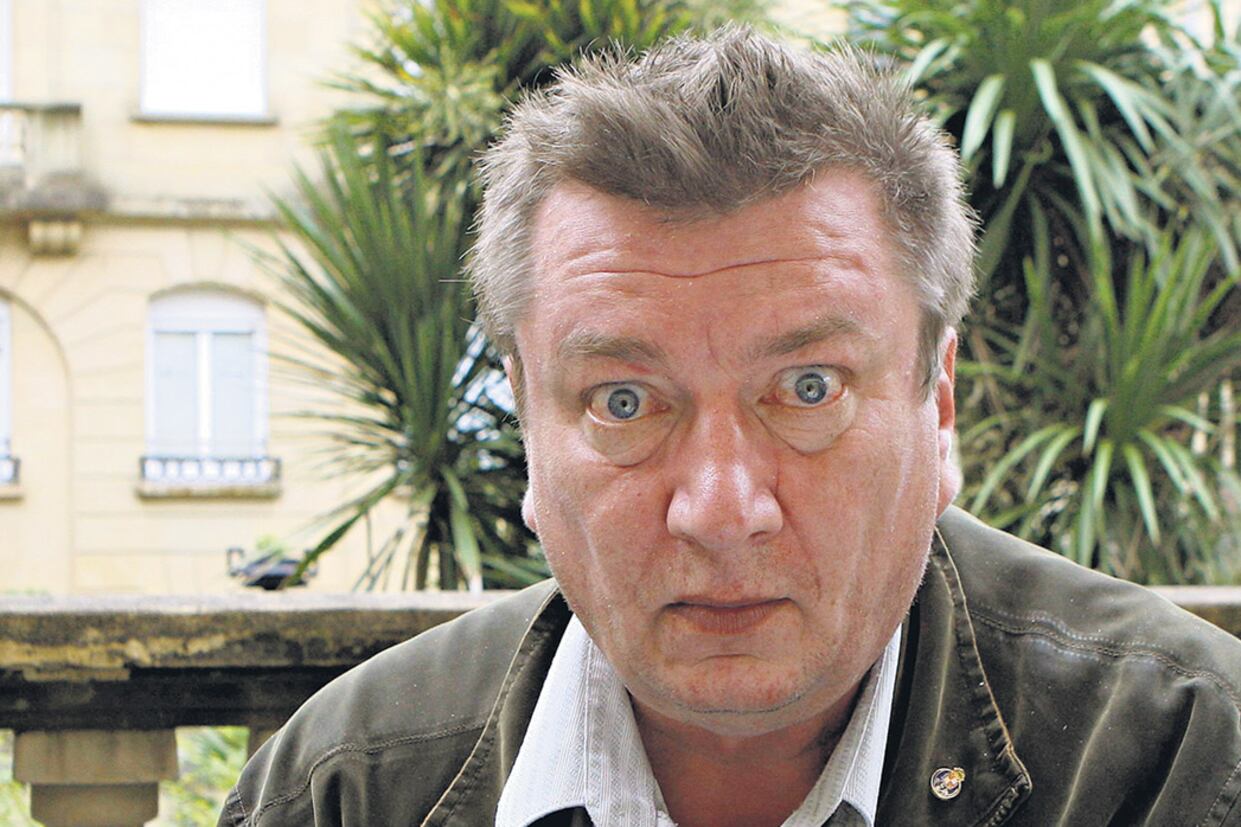 “La única manera de salir de la miseria es matar al uno por ciento que es propietario de todo, a los ricos”, declaró Kaurismäki a The Guardian.