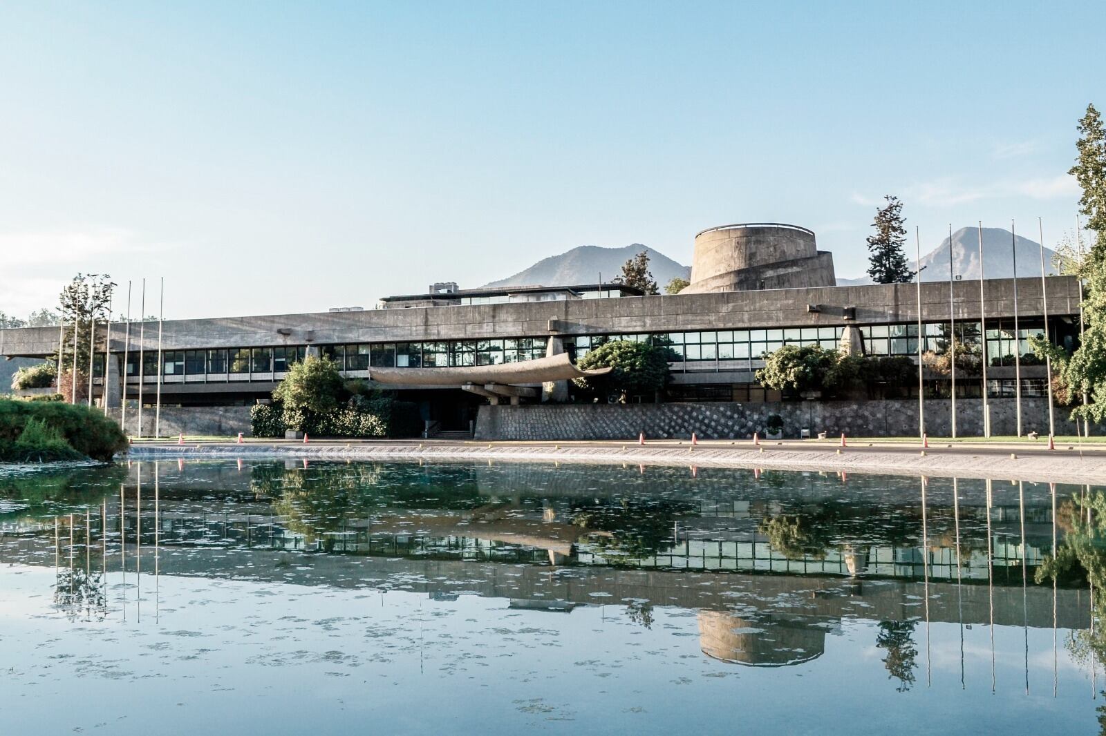 La Cepal, desde Santiago de Chile, habla de una "década perdida"