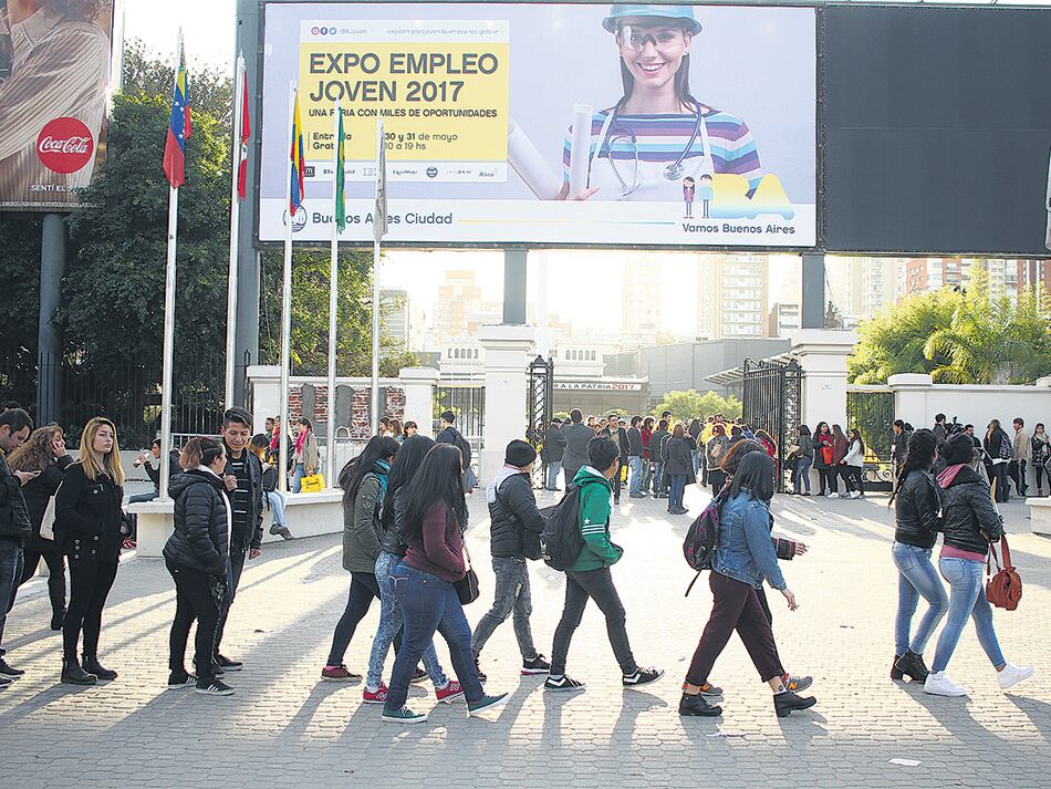 La Expo Empleo Joven dejó en evidencia el aumento de la desocupación.
