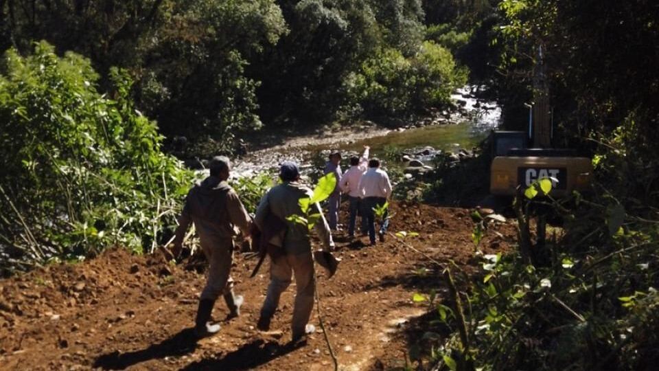 Trabajos de Vialidad en la ruta 7