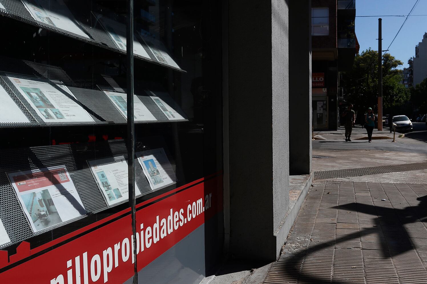 El salario mínimo solo cubre el 70 por ciento del alquiler de un monoambiente.