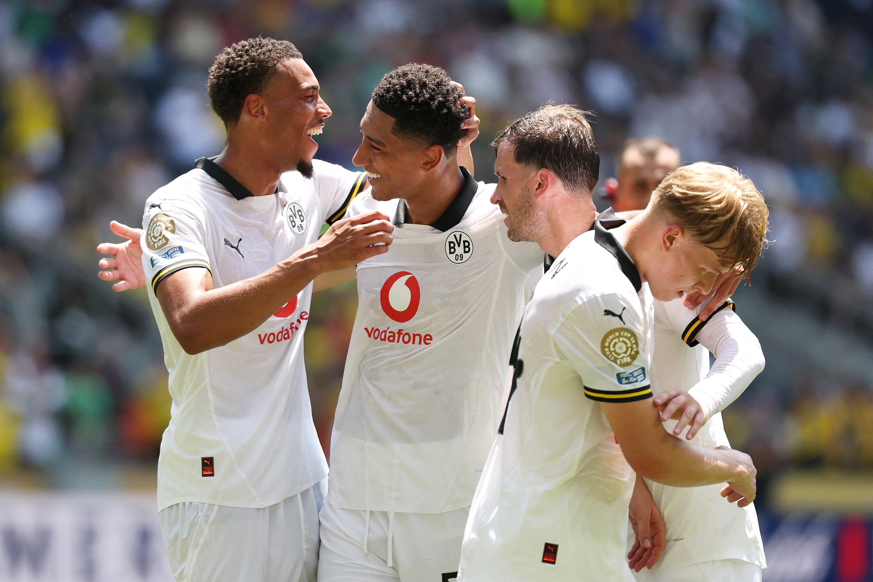 Los saludos para Bellingham, el hermano del astro del Madrid
