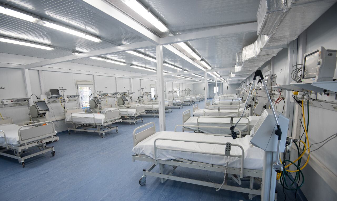 Las unidades de Almirante Brown y de Hurlingham, dos de las 12 que construyó y equipó el Ministerio de Obras Públicas, ya reciben a los primeros pacientes afectados por covid-19.