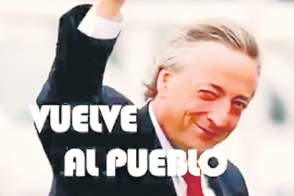 El video de anuncio cierra con una imagen de Néstor Kirchner.