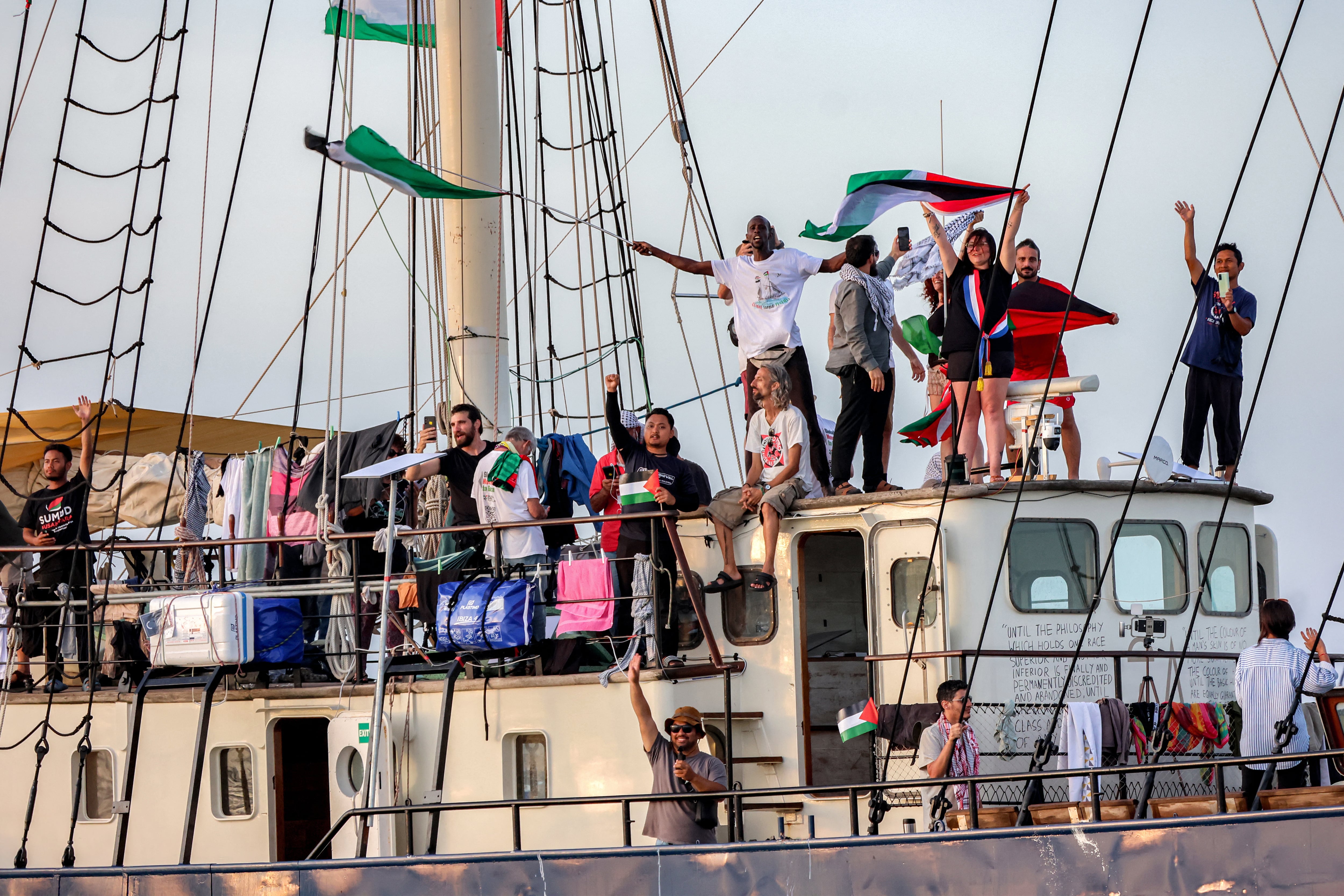 La flotilla partió rumbo a Gaza.