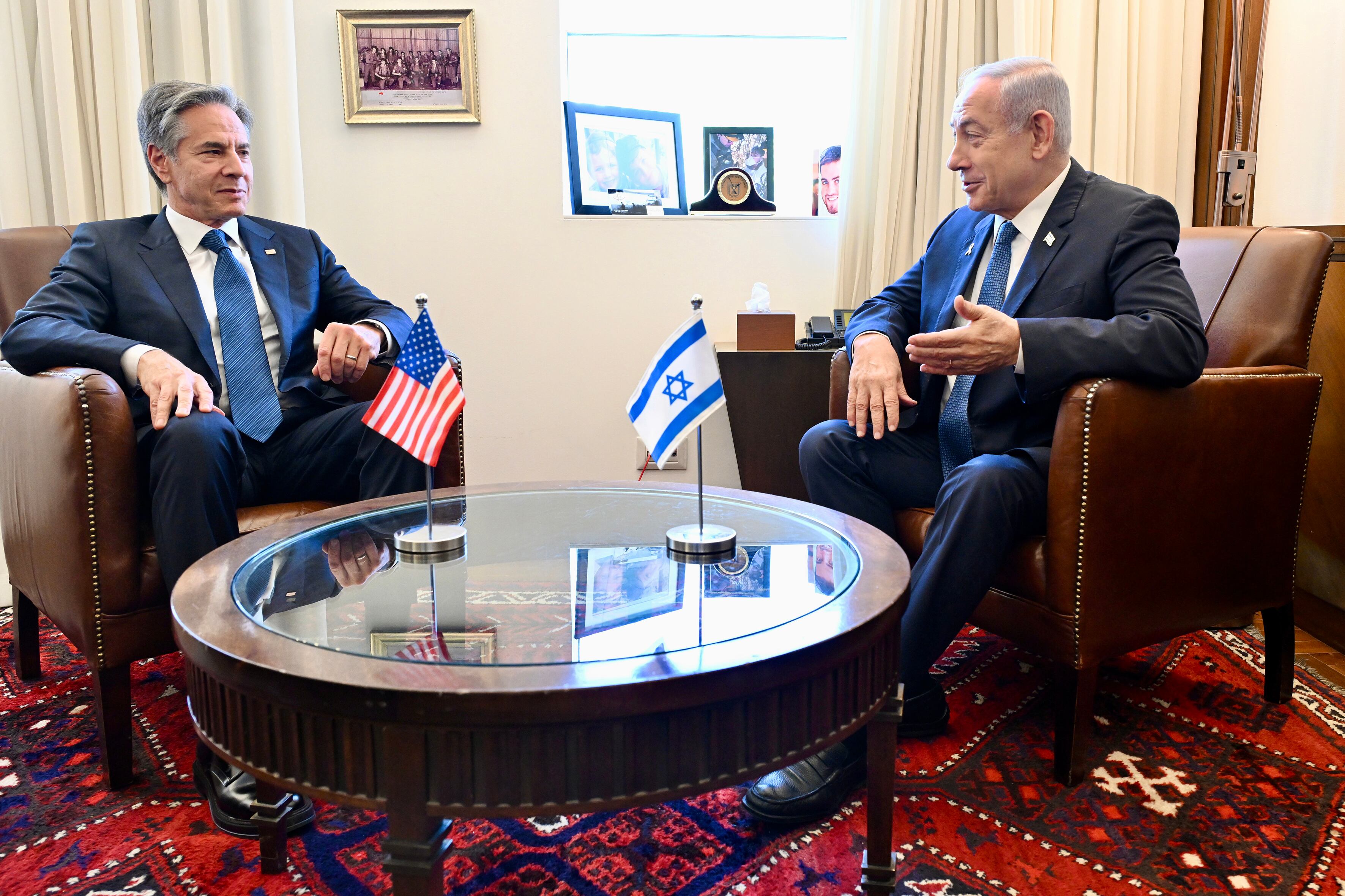 Blinken llegó este martes a Tel Aviv para reunirse con Netanyahu y otros funcionarios israelíes