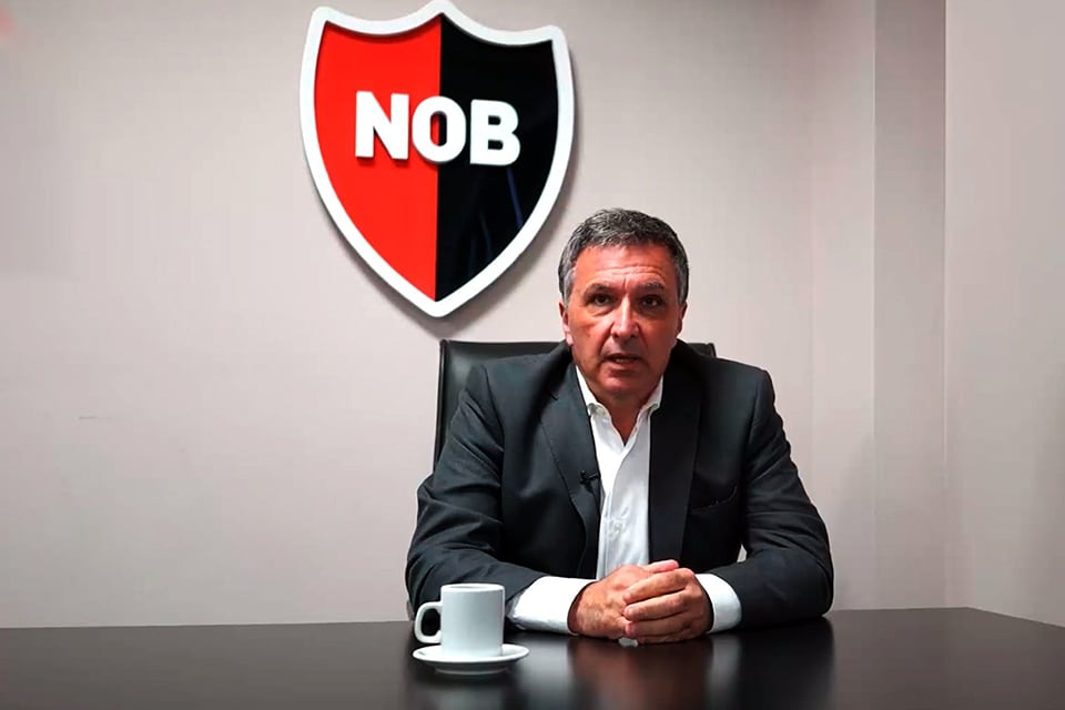 Astore mantuvo un diálogo maduro, sin agravios ni chicanas con los socios.