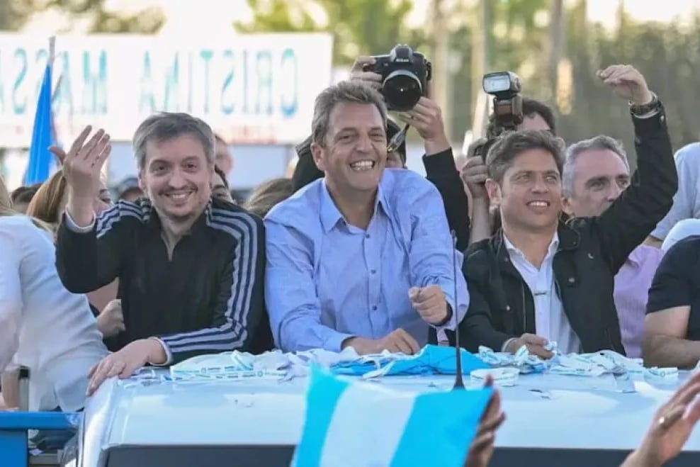 Los representantes de Kicillof, Massa y Kirchner avanzan en el armado de listas. 