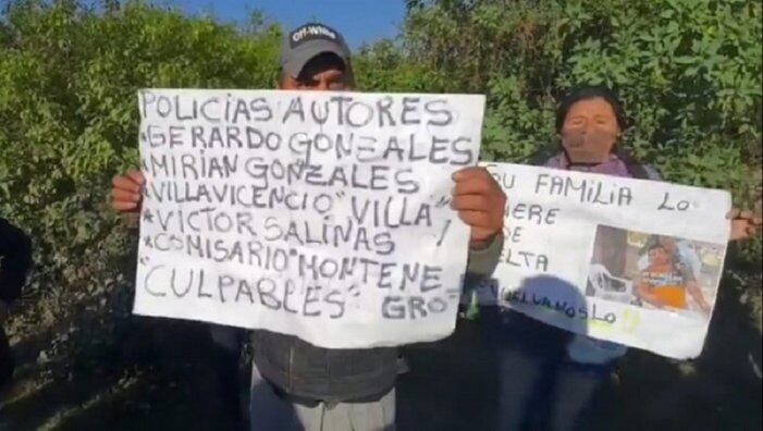 La familia y vecinos comenzaron a buscaban en el monte inmediatamente a Espinoza, y a denunciar a los policías.