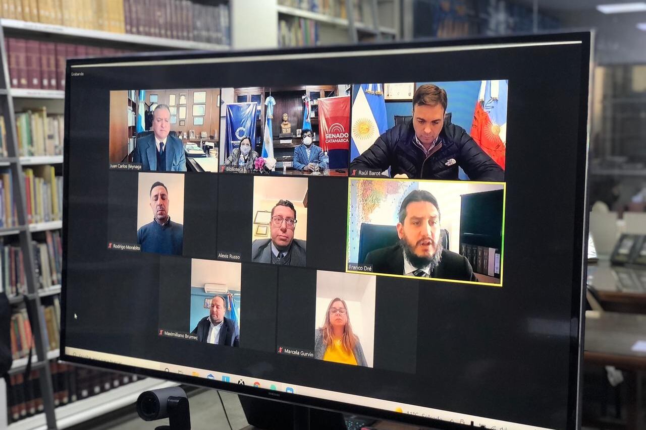 El libro fue declarado de Interés Parlamentario.