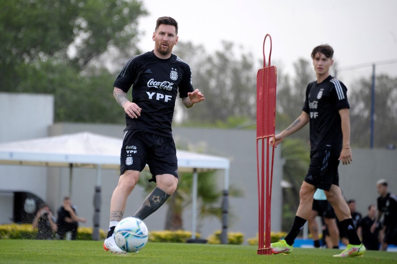La Pulga entrenó casi a la par de sus compañeros de la Selección