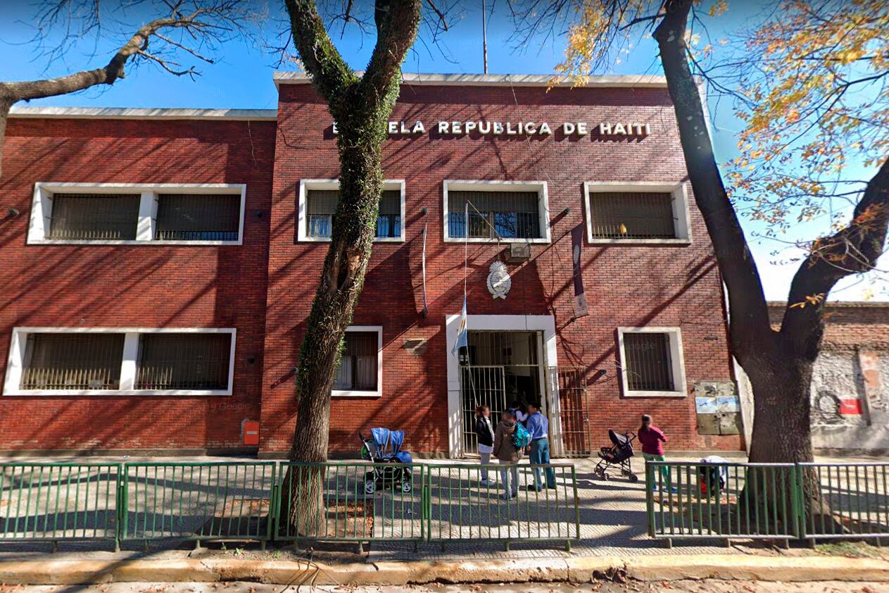 La escuela 11 pertenece al distrito escolar 5, del barrio de Barracas.