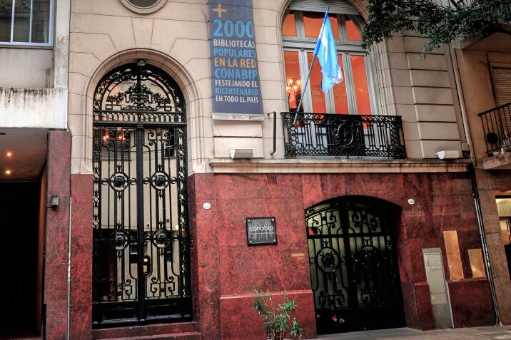 La Conabip, otra institución afectada por la motosierra de Milei. 