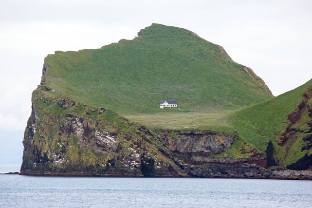 En Ellidaey se encuentra la casa más aislada del mundo.