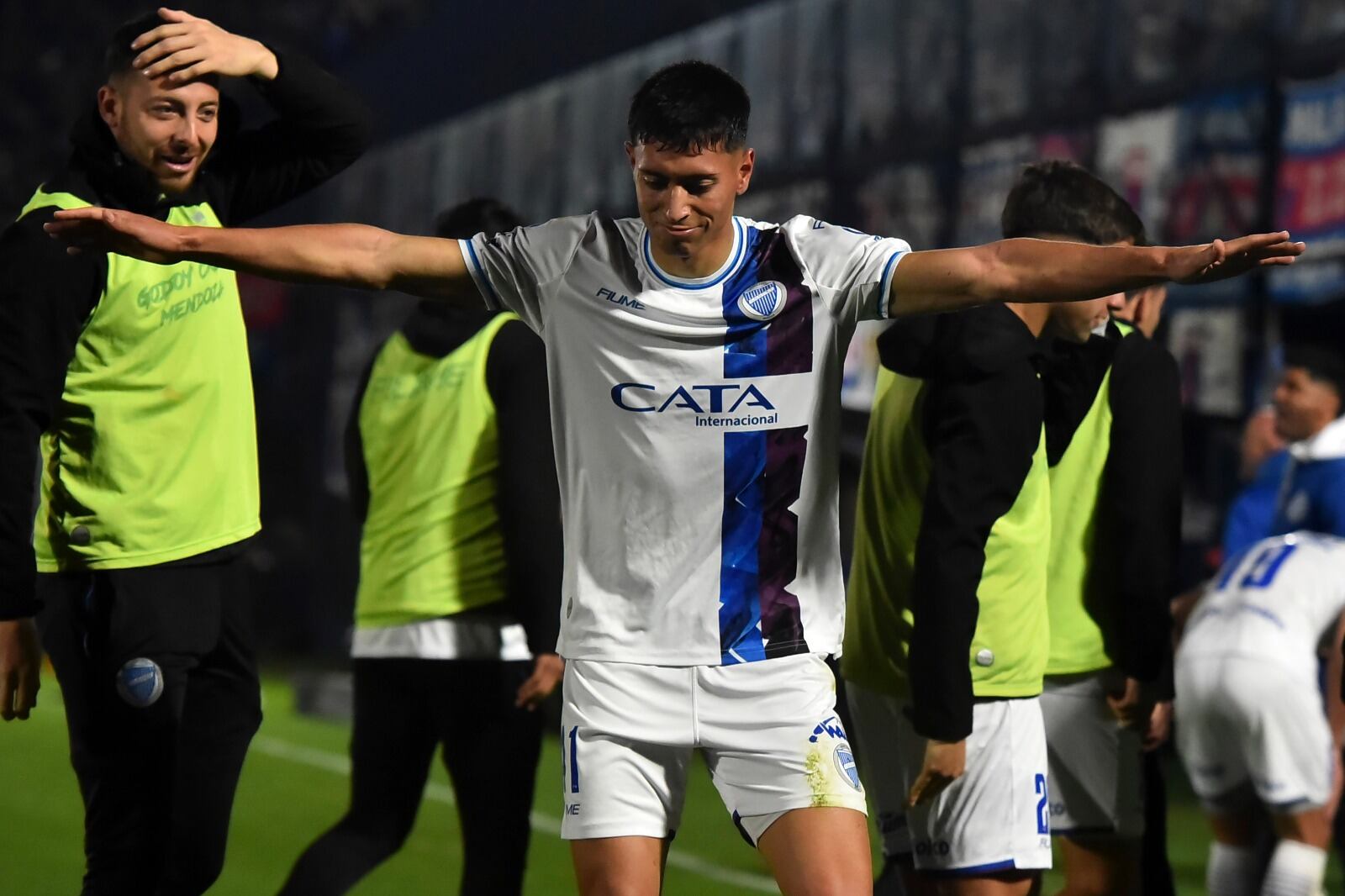 Altamira celebra el primero del Tomba en Victoria