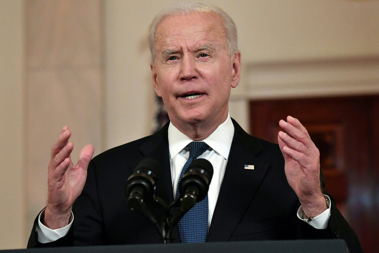 Joe Biden, duramente criticado por no intervenir antes, festejó el cese del fuego.