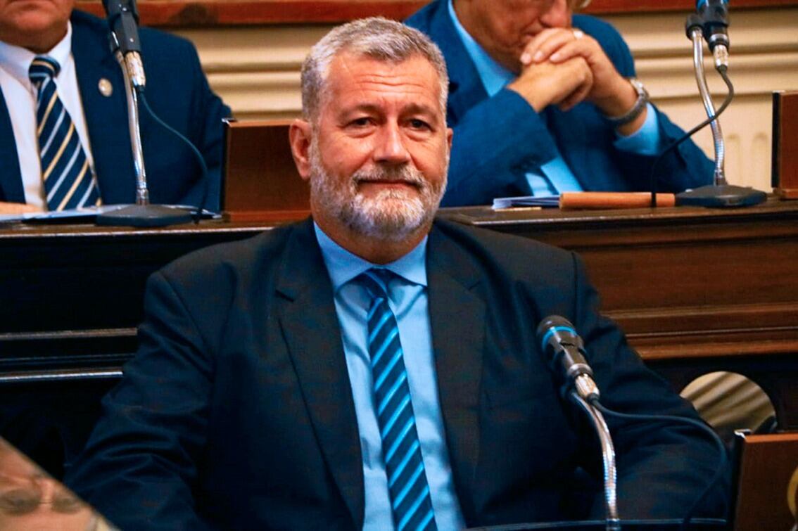 Tras anticipar la posibile recusación a los fiscales, Arias solicitó al gobernador Gustavo Valdés que "ponga todo lo que esté a su alcance para que la investigación avance". 