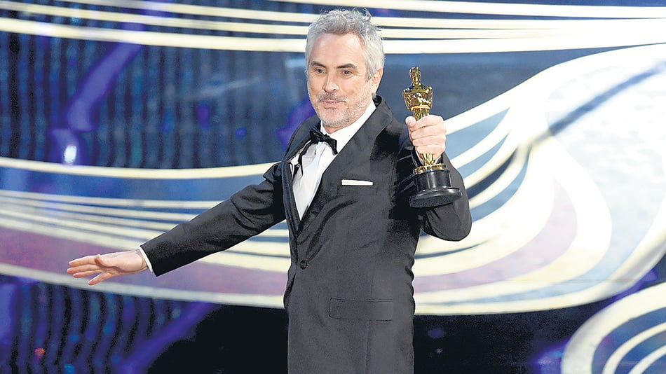 Cuarón agradeció recordando que creció en Ciudad de México viendo cine extranjero.