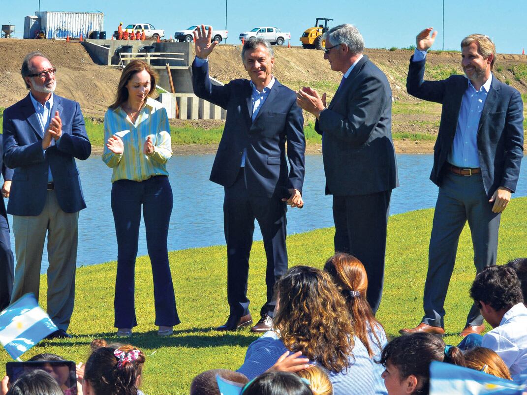 Macri presentó las obras del Salado junto a la gobernadora Vidal.