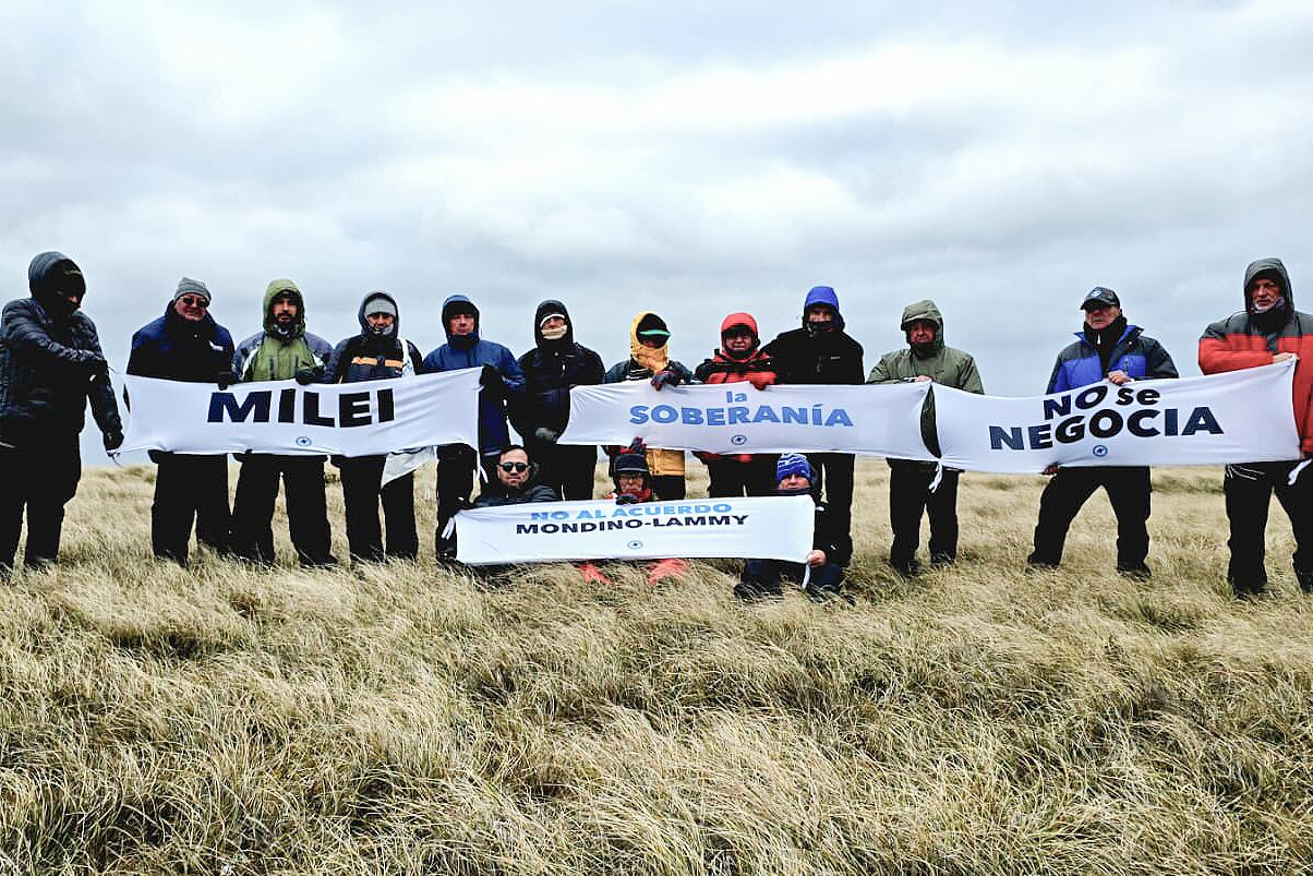 Los excomabtientes platenses que se hicieron escuchar desde Malvinas.