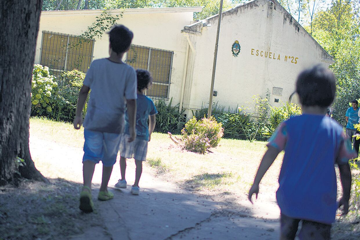 La escuela Nº 25, de arroyo Caracoles, continuará en funcionamiento.