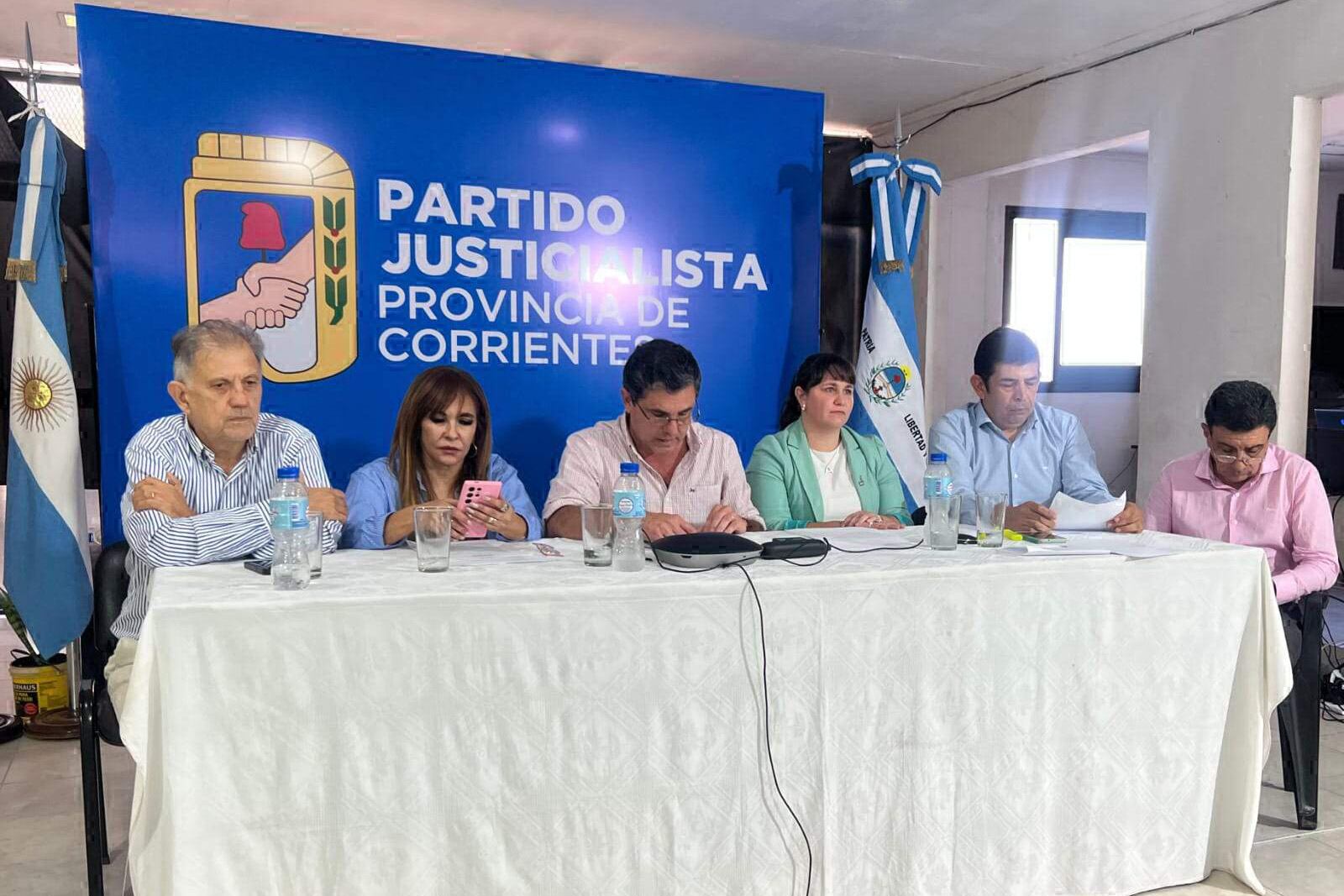 El Congreso del PJ de Corrientes selló la unidad.