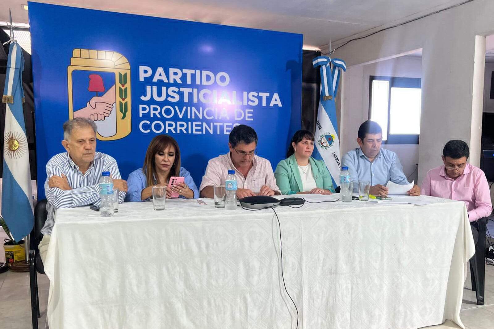 El Congreso del PJ de Corrientes selló la unidad.