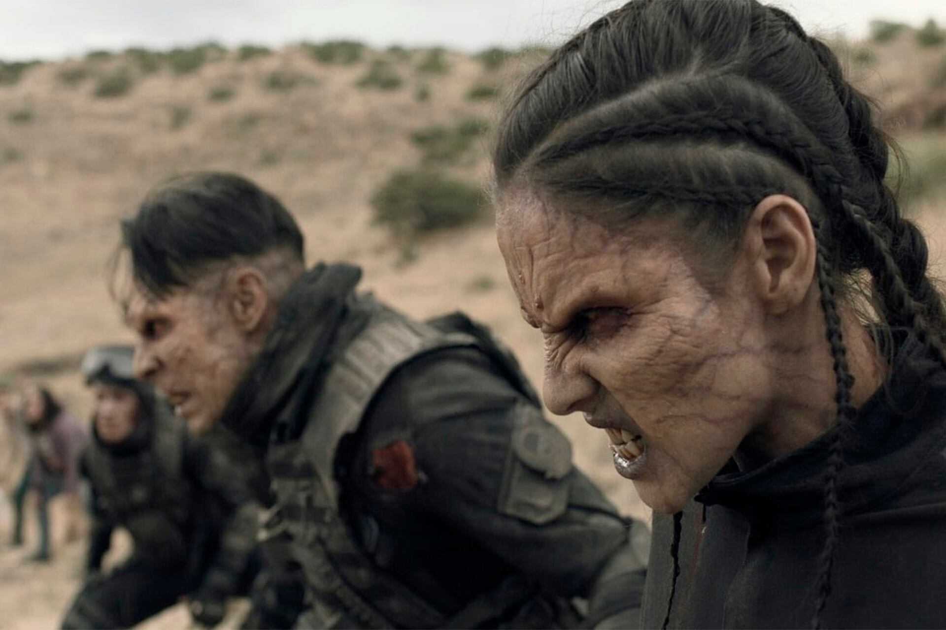 La serie Soldados o Zombies, que estrena Prime Video el 6/8, cruza el mundo bélico con el de los narcos y el de los no-muertos