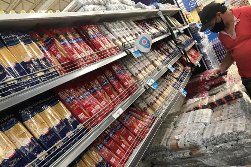 Los alimentos aumentaron un 42,1 por ciento el año pasado, 6 puntos porcentuales más que el nivel general.